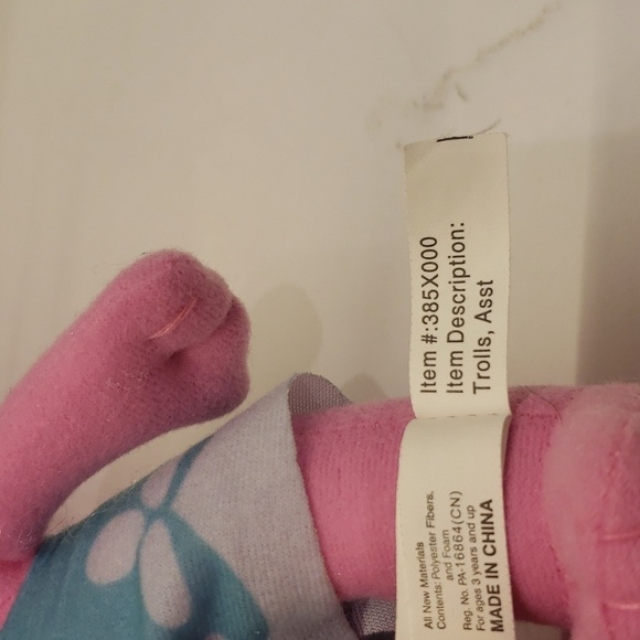 DREAM Works Trolls Plush Doll Pink Hair 12" tall - Picture 8 of 9